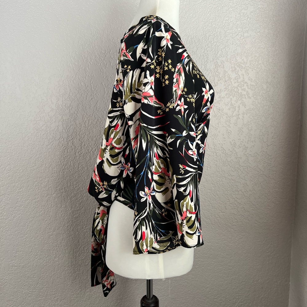 Code X Mode Multicolor Black Red White Floral 3/4… - image 2